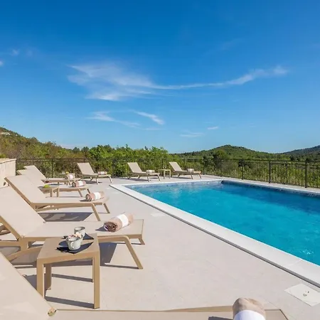 Holiday home Ferienhaus Fur 7 Personen Und 1 Kind In Dubrava Kod Tisna, Dalmatien Norddalmatien *
